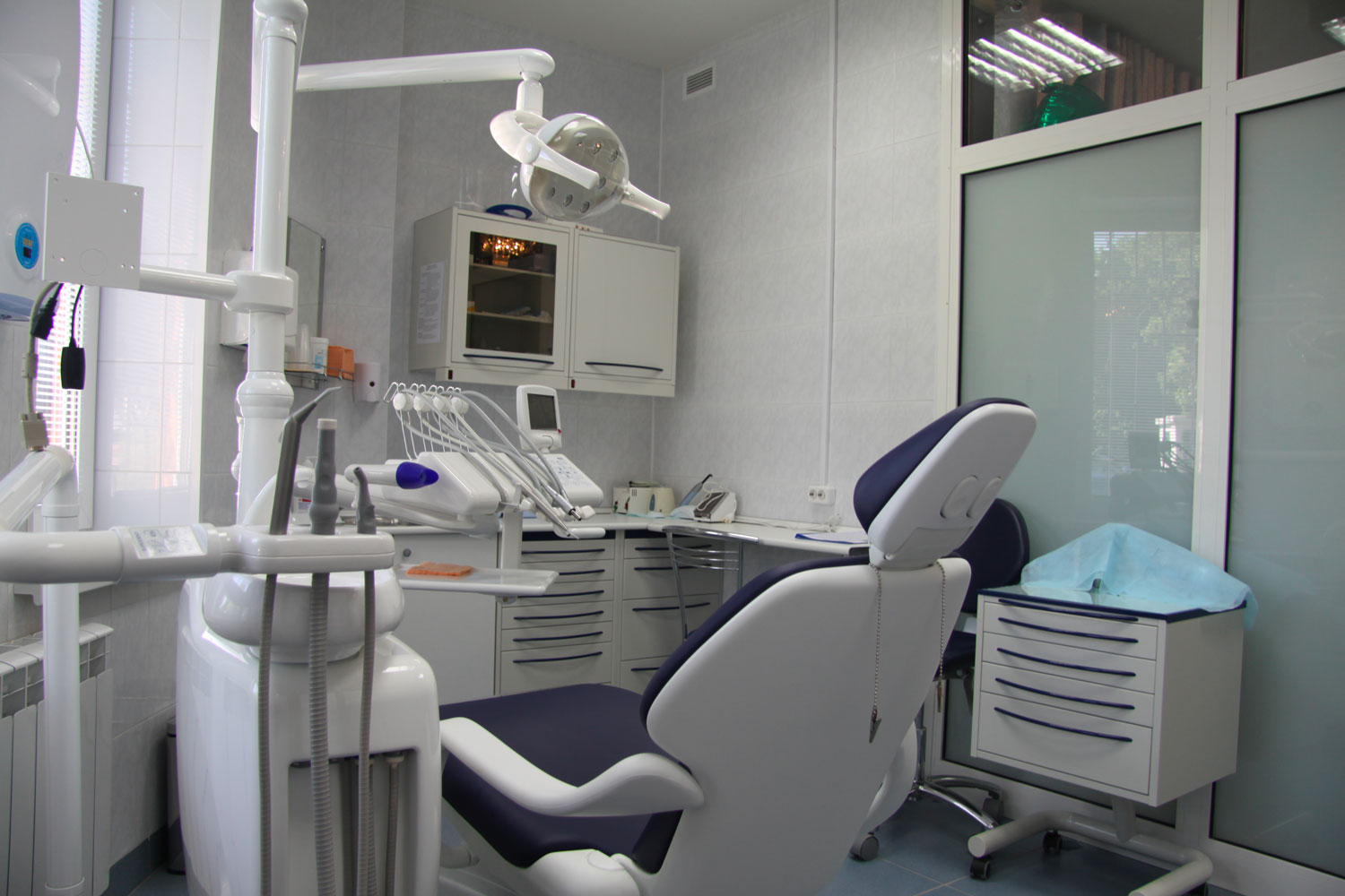 stomatologiya-nikor-250-3