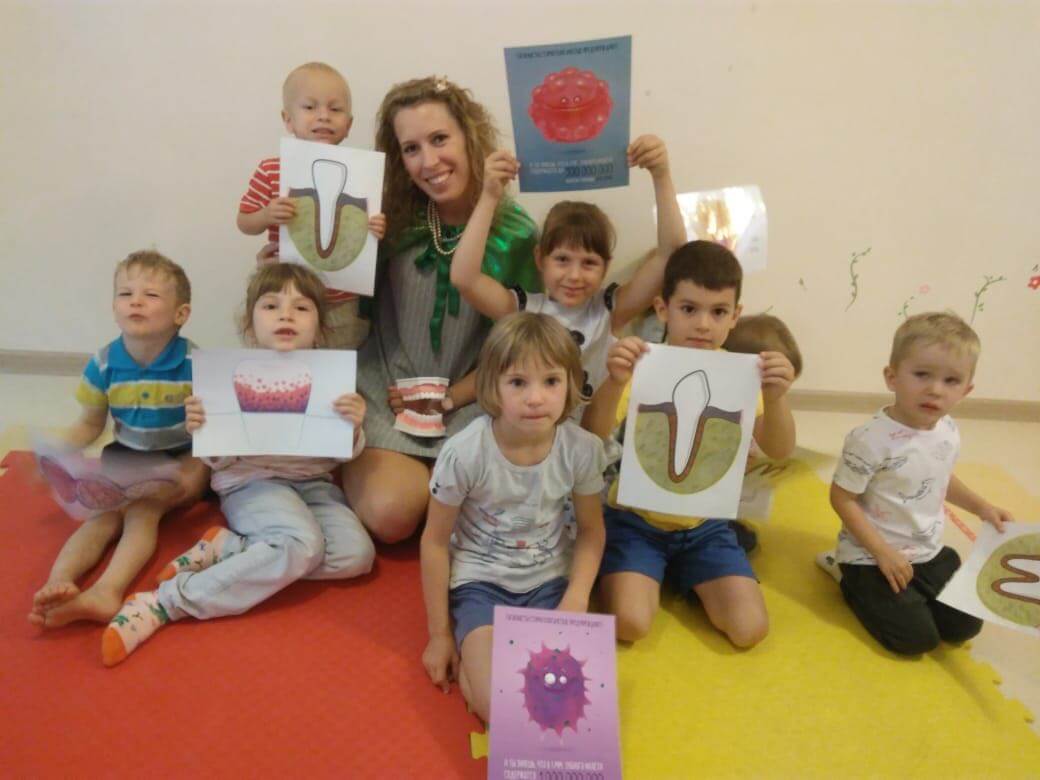Урок гигиены в детском центре