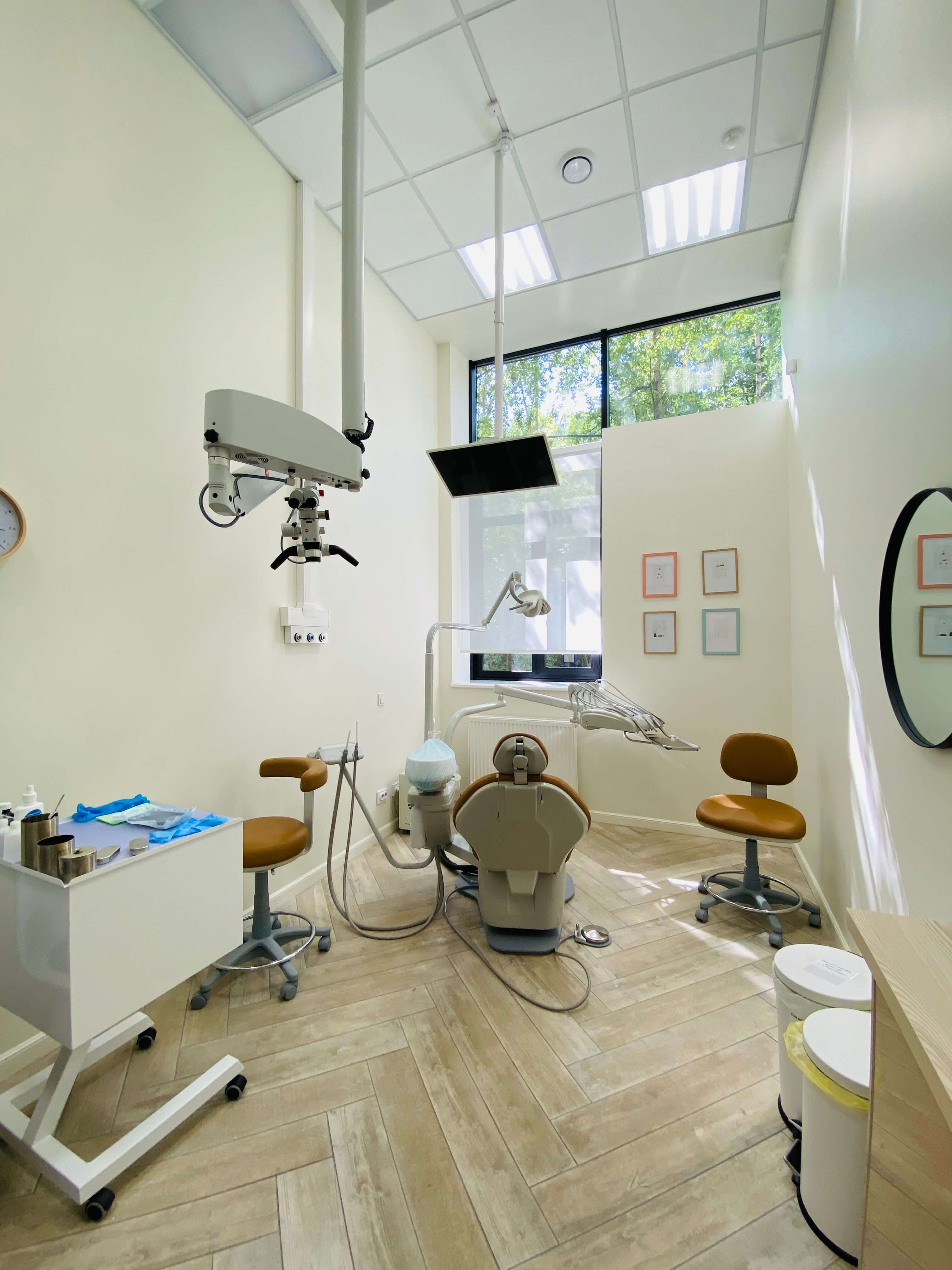 C4EA5DF5-9E70-40E8-8300-C4B32C5B34C1