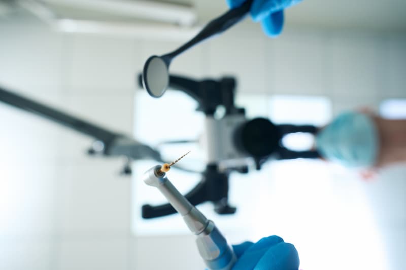 Удаление нерва зуба