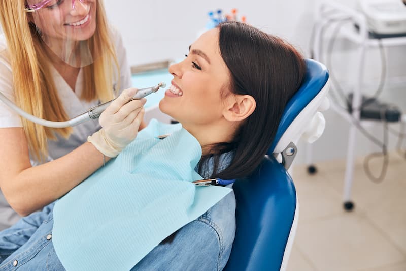 Лечение зубов при беременности